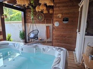 Unclassified image, 3 of 27, button - Vrbo Property (Esches)