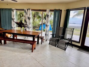 Unclassified image, 4 of 109, button - Casa Maria Beach & Boat Club (Bocas Del Torro)