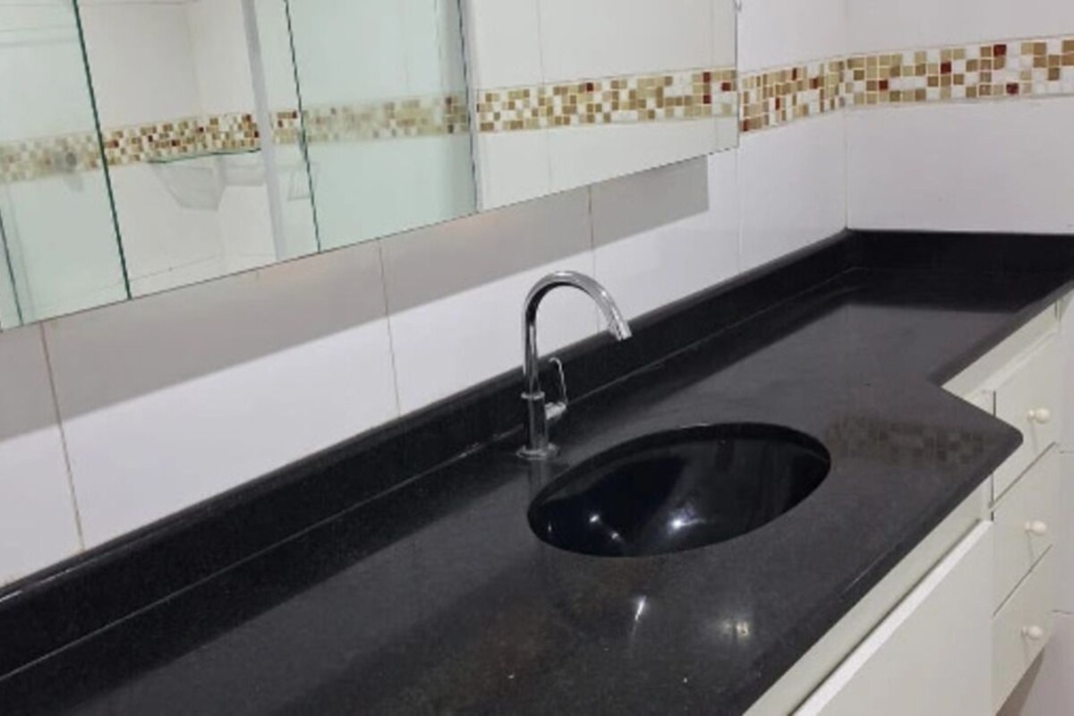 Standard Quadruple Room | Bathroom | Shower, towels, toilet paper