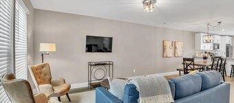 Entire Duplex with Backyard Firepit | Sleeps 12 | Great for Groups and Families!
