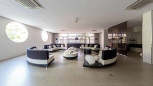 Ảnh chưa phân loại, 5 trong số 43 ảnh, nút