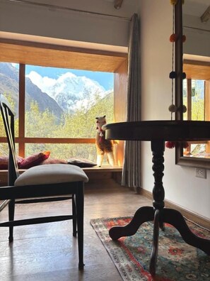 Unclassified image, 4 of 16, button - Machupicchu Lodges (Mollepata)