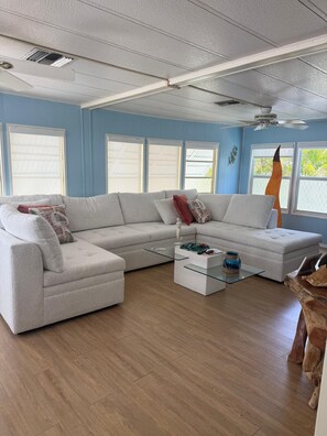 Unclassified image, 2 of 14, button - Your Perfect Florida Keys Getaway Awaits! (Key Largo)