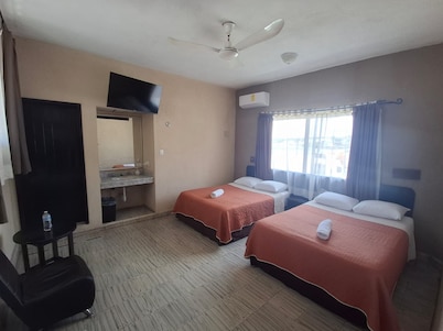 Hotel Aaktun Kay