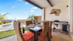 Unclassified image, 5 of 34, button - Family House | Pool & Lake view | 4 Bedrooms (Puente de Ixtla)