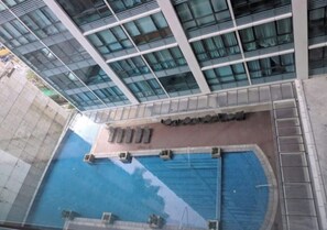 Unclassified image, 2 of 20, button - One Uptown Residence 30O (Taguig City)