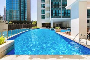 Unclassified image, 3 of 20, button - One Uptown Residence 30O (Taguig City)