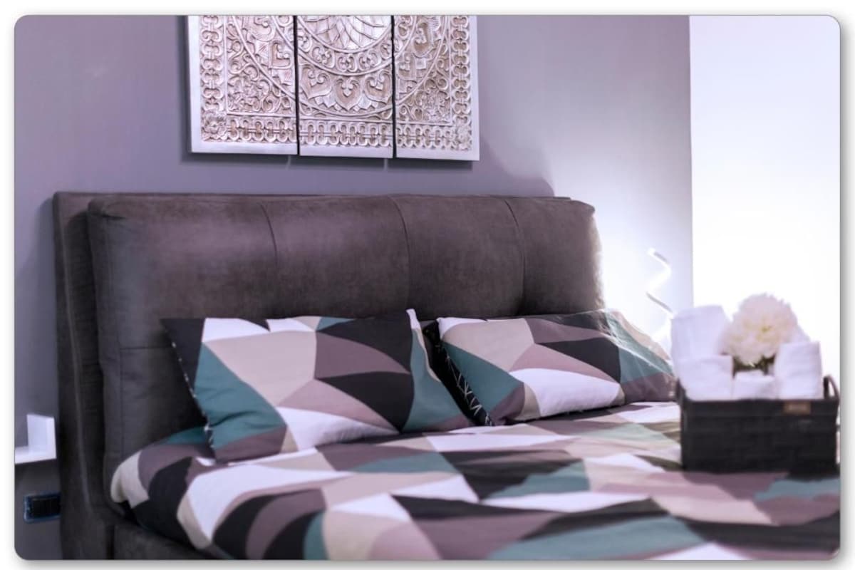 Camera doppia, 1 letto queen, non fumatori | Wi-Fi gratuito