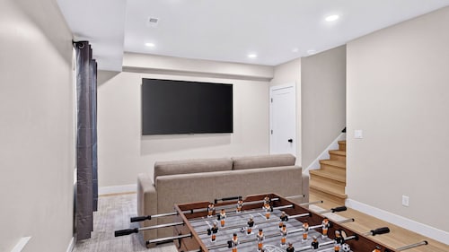 Lobo Silver Summit by Avantstay Mountain-view Balcony Game Room + Near Deer Valley