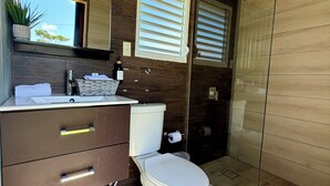 Unclassified image, 5 of 44, button - EL Camper Retreat - Sleep 12  (Maleza Alta)