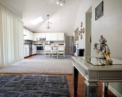 Morningside retraites 3 beds/2BR, Fiber internet