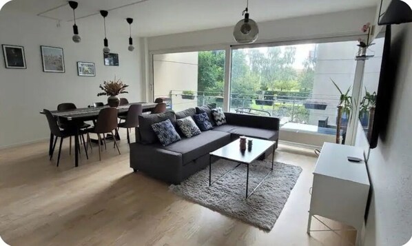Unclassified image, 1 of 13, button - Ideal apartment for families (Frederiksberg)