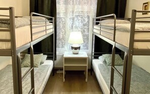 Unclassified image, 5 of 9, button - 5 minutes to the central station,150 square meter apartment, (Antwerpen)
