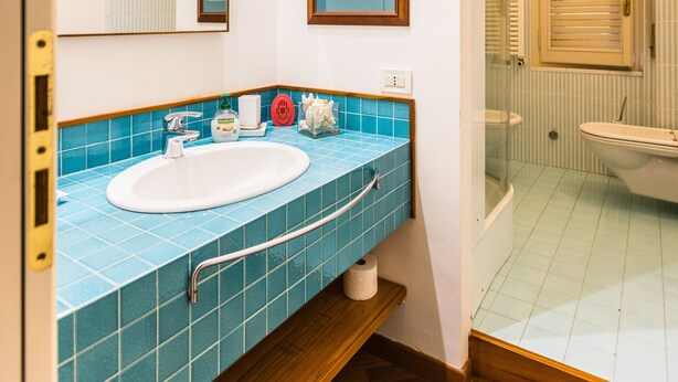 Unclassified image, 1 of 39, button - Vrbo Property (Pescara)