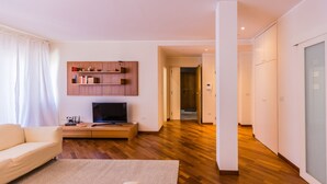 Unclassified image, 4 of 39, button - Vrbo Property (Pescara)