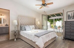 Unclassified image, 4 of 11, button - Beautiful 2-bedroom house with AC in charming Santa Barbara (Santa Barbara)