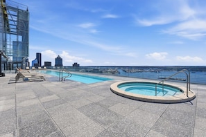 Pool - Executive Living with Resort Amenities (Seattle)