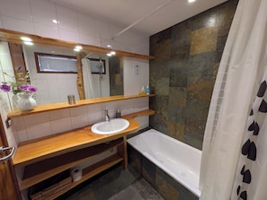Bathroom - Celestial inn (Pucon)