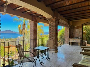 Unclassified image, 4 of 15, button - Amazing views Cozy 1-bedroom house in pleasant Caracol Peninsula San Carlos (San Carlos)
