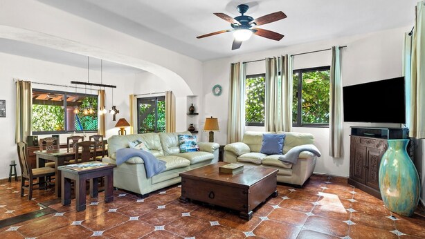Unclassified image, 1 of 27, button - 4BR Gated Playacar Villa - Private Pool, 5-Min Walk to Beach (Playa del Carmen)