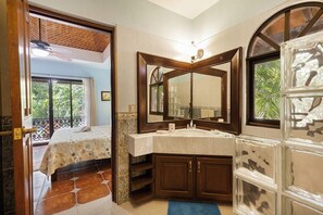 Unclassified image, 3 of 27, button - 4BR Gated Playacar Villa - Private Pool, 5-Min Walk to Beach (Playa del Carmen)