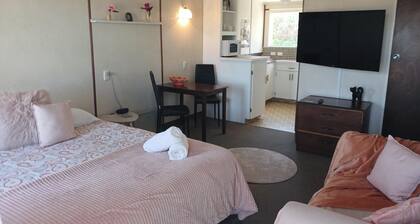 Sunset court Motel