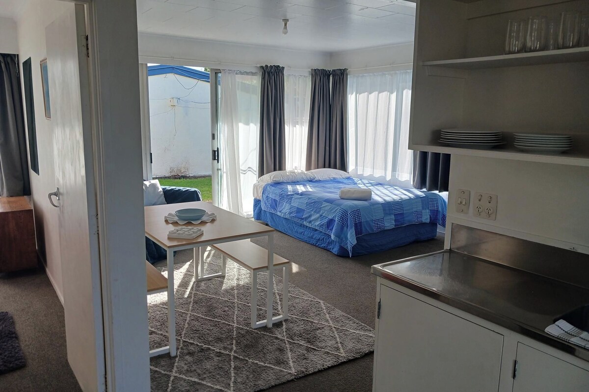 Standard Triple Room, Patio, Courtyard View
