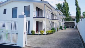 Unclassified image, 2 of 30, button - Bountiful Estate Nadi (Nadi)