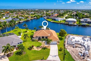 Exterior - Gulf-Access Fun, Pool Days & Waterfront Adventures Await - Villa Vitamin Sea - Roelens (Cape Coral)