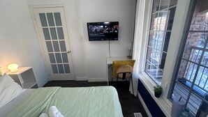 Unclassified image, 2 of 8, button - Prestigious One Bedroom in Ajax (Ajax)