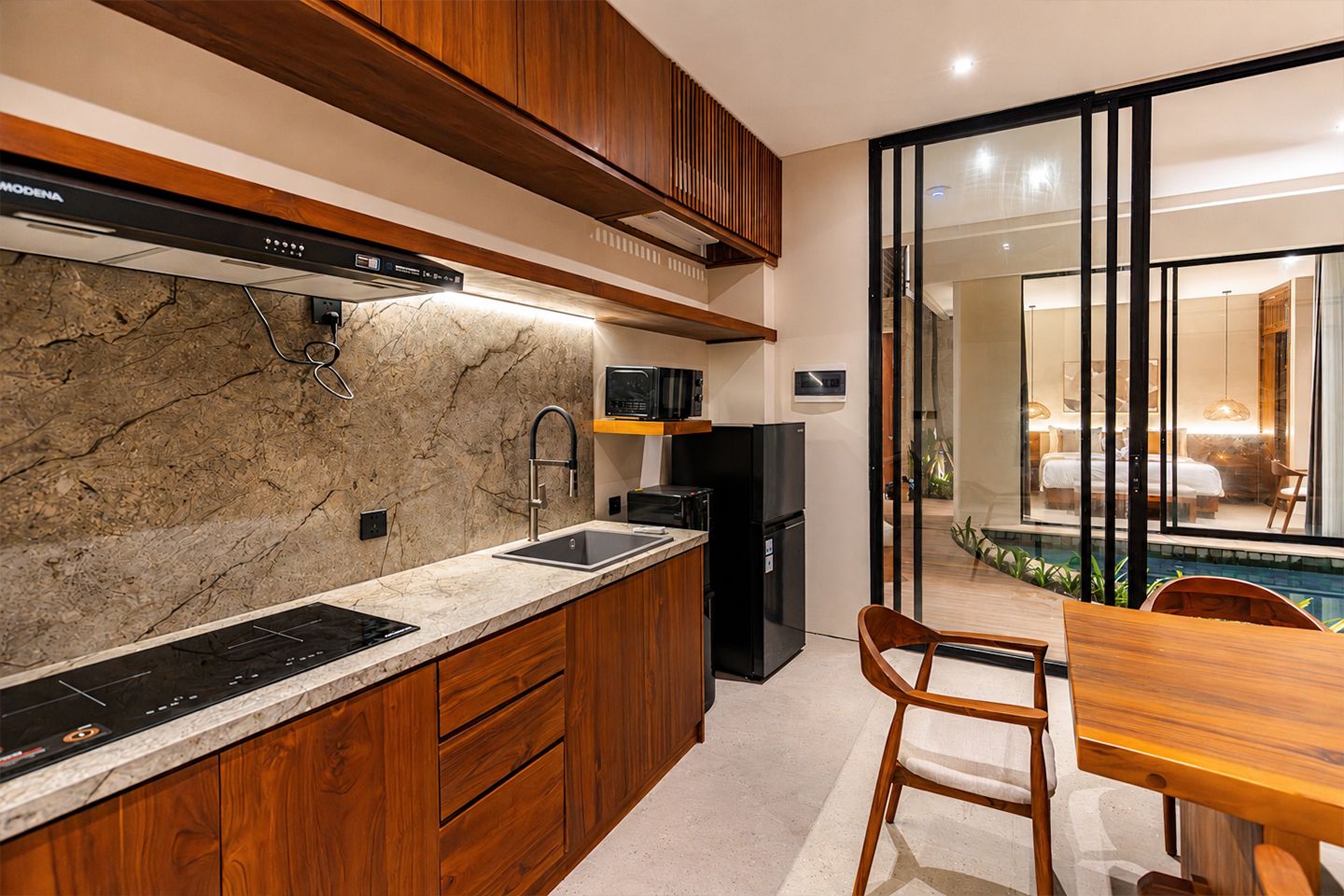 Private kitchen