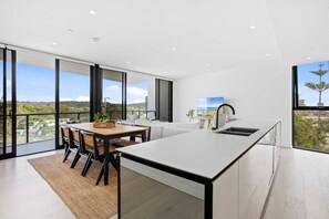 Interior - Palm Beach Luxury Apartment with Hinterland Views (Gold Coast)