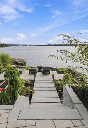 Room - Oceanfront Serenity Sauna (Halifax)