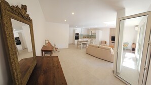 Unclassified image, 2 of 10, button - Vrbo Property (Torreilles)
