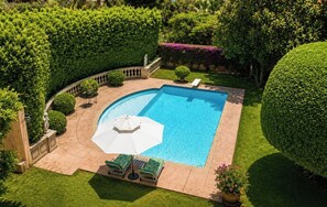 Unclassified image, 2 of 47, button - Casa Carlota with Pool & Garden (Cuernavaca)
