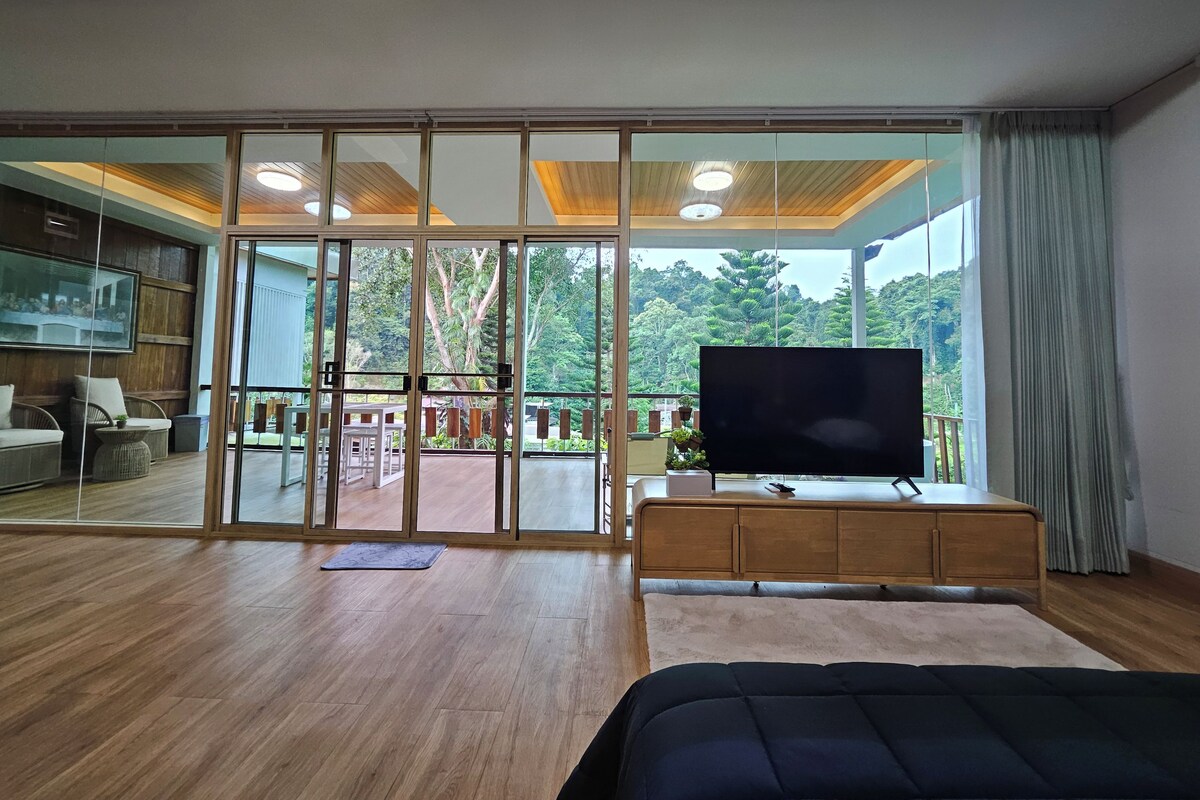 ARIS ROOM | Minibar (free items), WiFi (free)