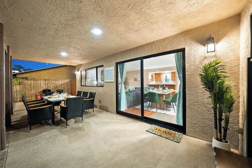 Entire Private House with 7 Beds, Pool, Hot Tub, Garage, Gated Yard, Arcade