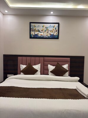 Ảnh chưa phân loại, 3 trong số 19 ảnh, nút