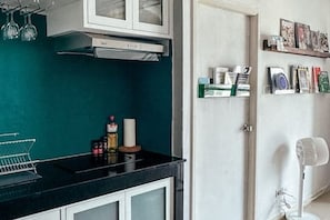 Luokittelematon kuva, 5 kautta 35, painike