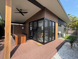 Unclassified image, 2 of 38, button - Cozy 2BR Guesthouse in Forster (Forster)