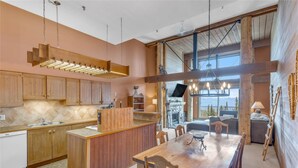 Unclassified image, 5 of 44, button - Big White-Chalet Feel-Main Village-True Ski-in Ski-out-Hot Tub-Private Sauna (Beaverdell)