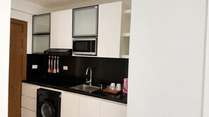 Private kitchen - Cozy 2-bedroom apartment in beautiful Red Sea Aqua Fun Resort & Residence (Red Sea Governorate)