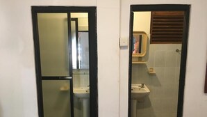 Ảnh chưa phân loại, 2 trong số 20 ảnh, nút