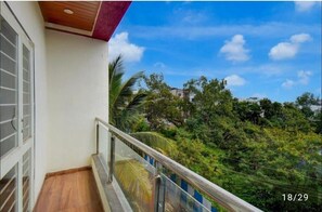 Unclassified image, 4 of 27, button - Hotel Aura Suiites (Pune)