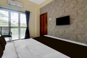 Unclassified image, 5 of 27, button - Hotel Aura Suiites (Pune)