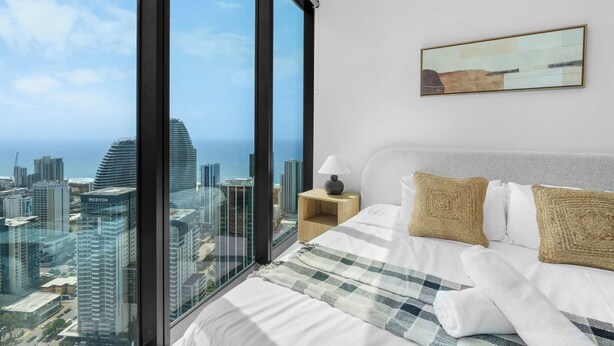 Unclassified image, 1 of 30, button - Luxury Broadbeach Ocean View 1 Bedroom with Pool (Broadbeach)