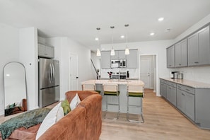 An inviting space to gather, relax, and unwind! - Location, Location, Location | Newly Built Townhome with Garage | Enjoy A Cozy & Peaceful Stay! (Charlotte)