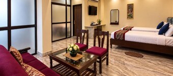 Hotel Mahamaya Palace And Banquet