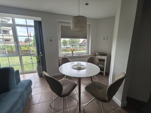 Unclassified image, 5 of 20, button - Vrbo Property (Grömitz)