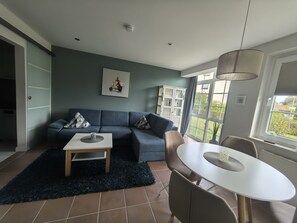 Unclassified image, 3 of 20, button - Vrbo Property (Grömitz)